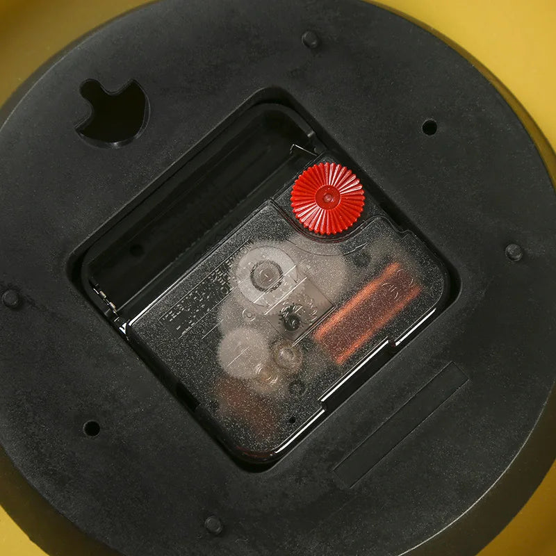 Large Minimalist Metal Wall Clock – Silent Modern Timepiece for Living Room & Office